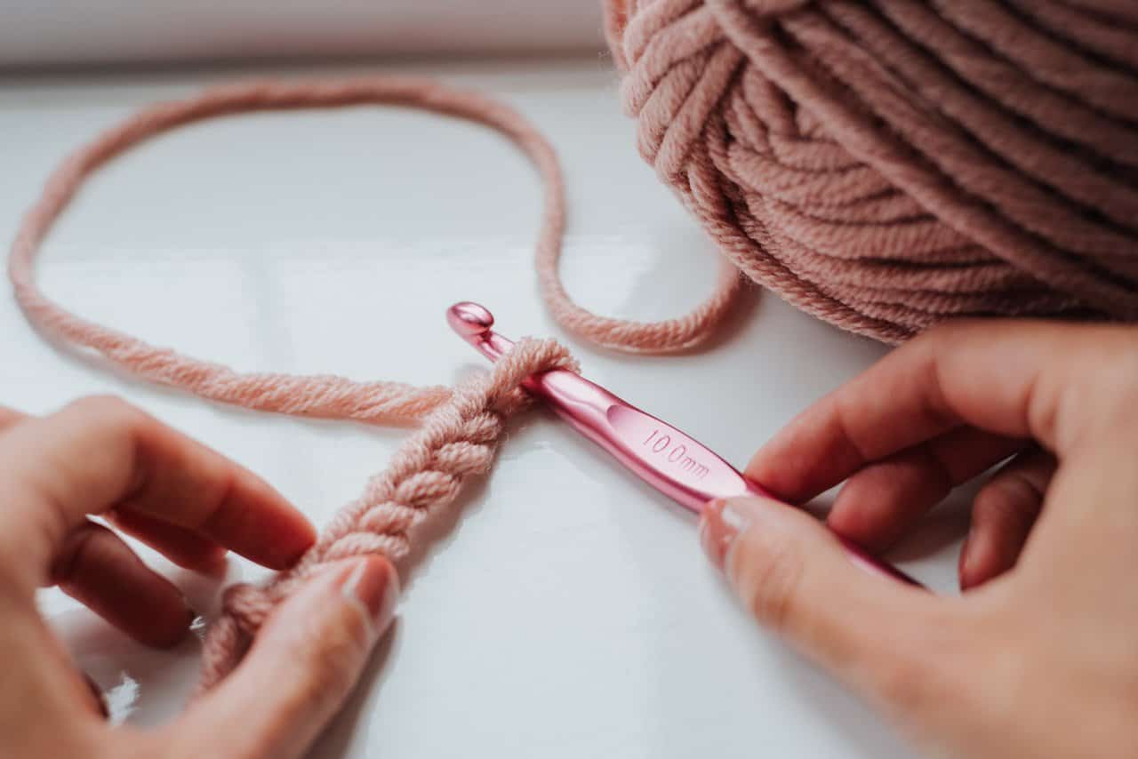 Crochet returns to favor – a guide for beginners