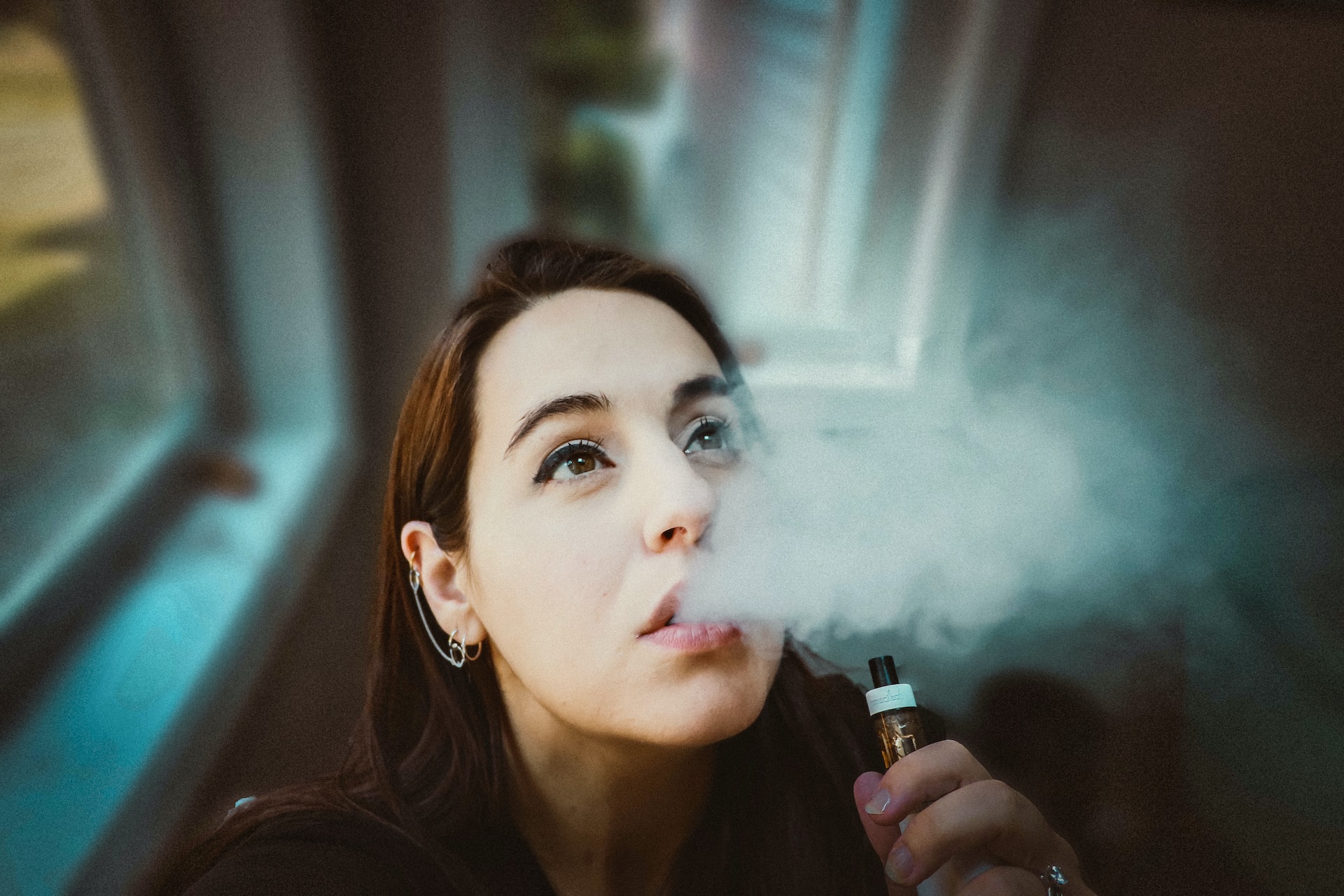 Exploring Essential Vaping Accessories: Elevate Your Vaping Experience