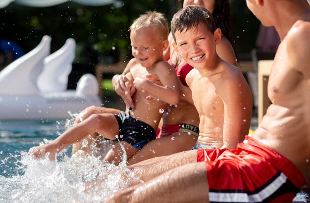 Exploring the Benefits of Hotel Water Parks for Family Travel