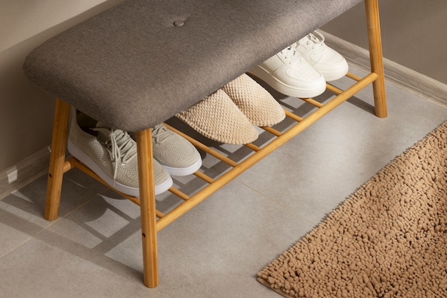 How Can You Transform a Small Entryway into a Functional Space?